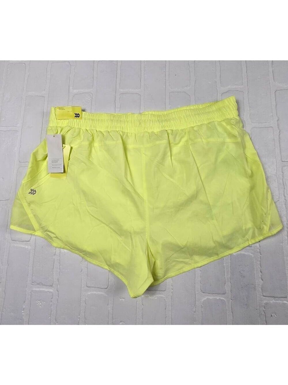 All In Motion Mid Rise Run Shorts XXL - Picture 2 of 3